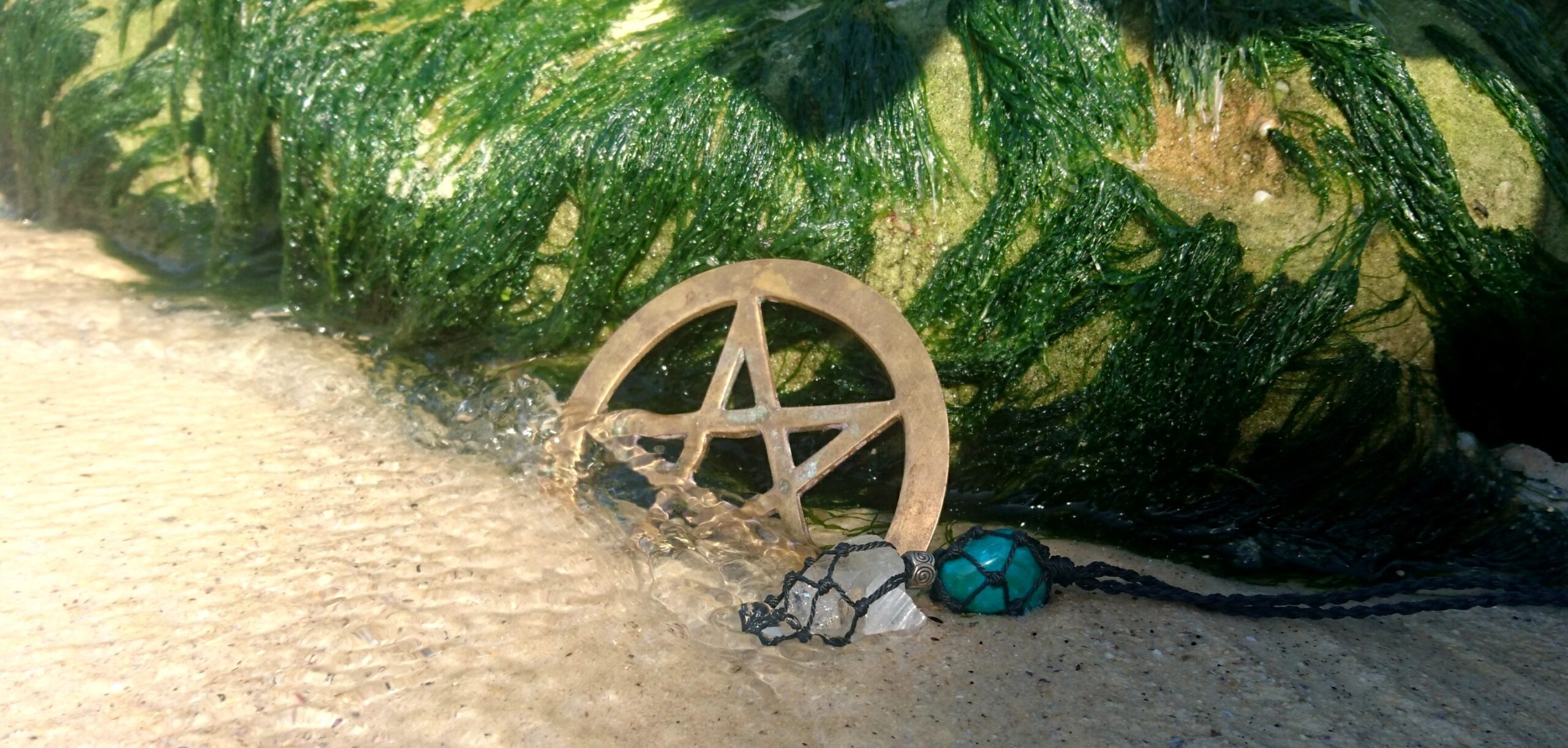 An overthinker’s guide: Pentacles.